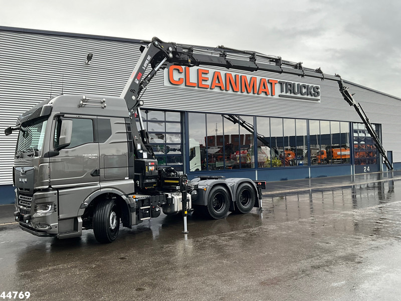 MAN TGX 26.580 6x4 Euro 6 Retarder Hiab 30 Tonmeter laadkraan + Fly-jib New and Unused! - Tegljač: slika 1 MAN TGX 26.580 6x4 Euro 6 Retarder Hiab 30 Tonmeter laadkraan + Fly-jib New and Unused! - Tegljač: slika 1