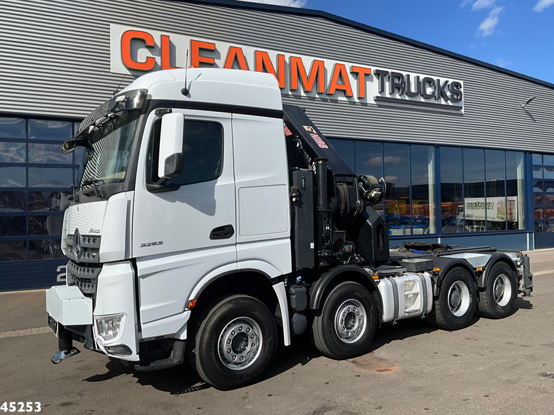 Mercedes-Benz Arocs 3253 8x4 Hiab 105 Tonmeter laadkraan - Tegljač: slika 3 Mercedes-Benz Arocs 3253 8x4 Hiab 105 Tonmeter laadkraan - Tegljač: slika 3