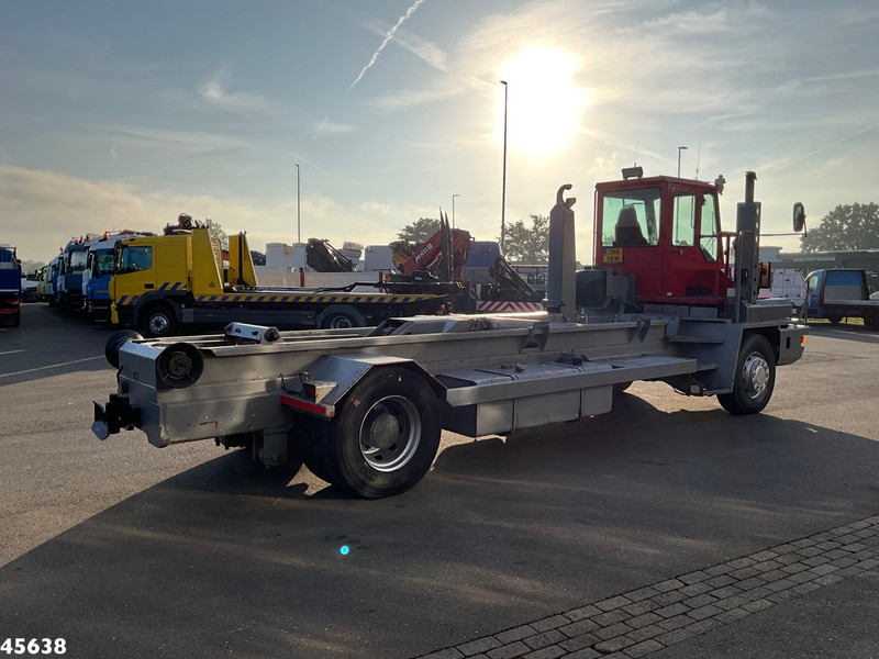 Terberg YT180 VDL 25 Ton haakarmsysteem - Kamion sa hidrauličnom kukom: slika 5 Terberg YT180 VDL 25 Ton haakarmsysteem - Kamion sa hidrauličnom kukom: slika 5