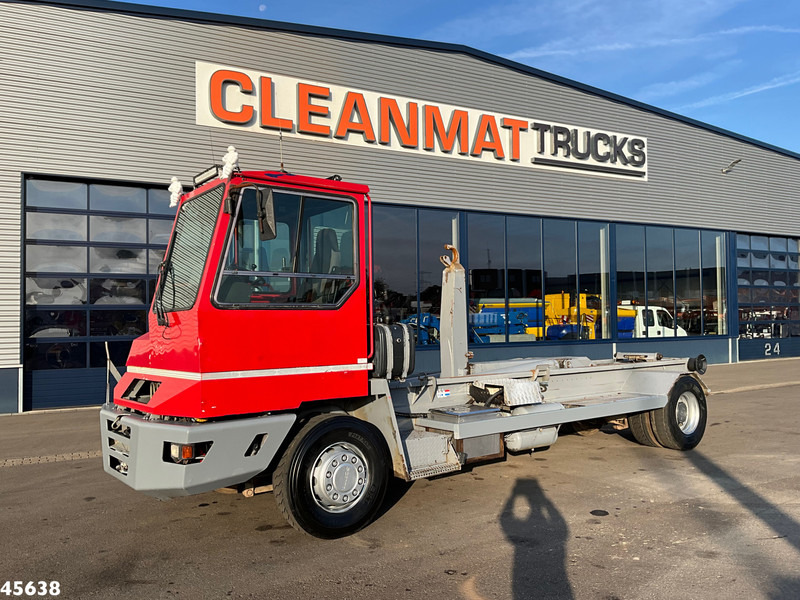 Terberg YT180 VDL 25 Ton haakarmsysteem - Kamion sa hidrauličnom kukom: slika 2 Terberg YT180 VDL 25 Ton haakarmsysteem - Kamion sa hidrauličnom kukom: slika 2