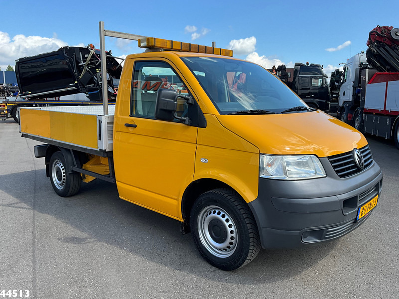Volkswagen Transporter 2.0 300 Manual - Kamion sa tovarnim sandukom: slika 2 Volkswagen Transporter 2.0 300 Manual - Kamion sa tovarnim sandukom: slika 2