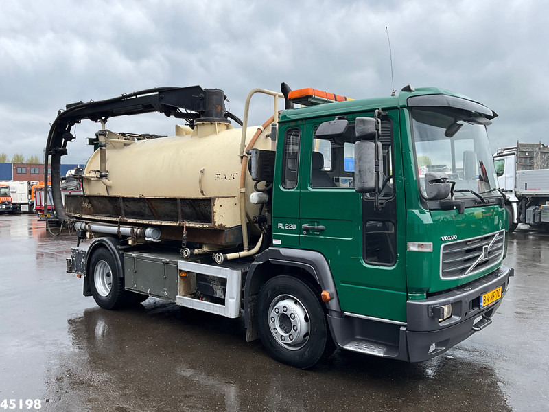 Volvo FL 220 Ravo 7,5m³ kolkenzuiger Just 165.156 km! - Vakuumska cisterna: slika 4 Volvo FL 220 Ravo 7,5m³ kolkenzuiger Just 165.156 km! - Vakuumska cisterna: slika 4