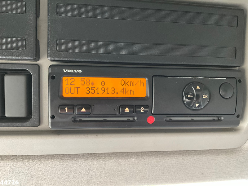 Kamion sa zatvorenim sandukom Volvo FL 250 Euro 6 met Dhollandia laadklep: slika 19