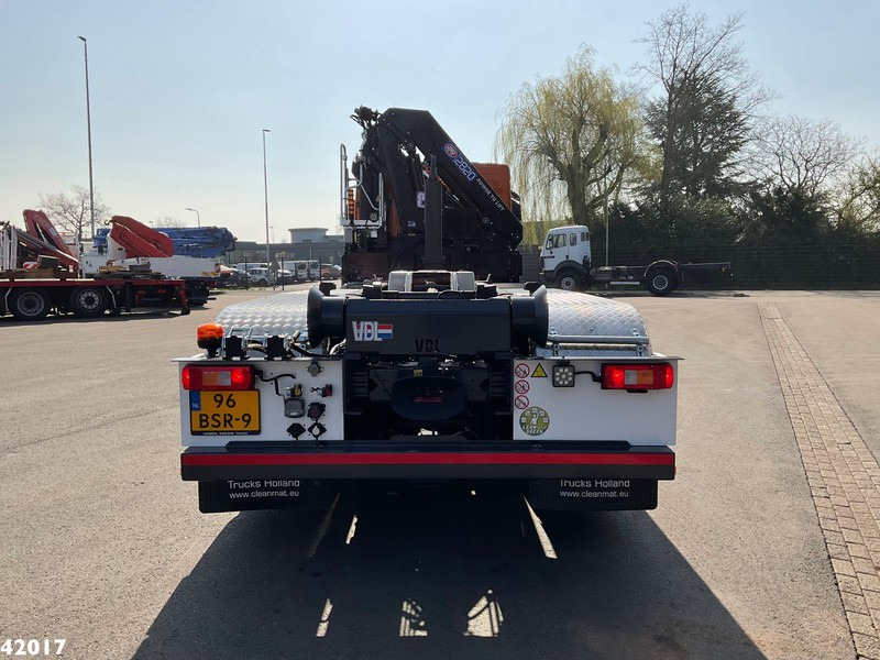 Volvo FM 420 8x2 HMF 28 Tonmeter laadkraan - Kamion sa hidrauličnom kukom, Kamion sa dizalicom: slika 3 Volvo FM 420 8x2 HMF 28 Tonmeter laadkraan - Kamion sa hidrauličnom kukom, Kamion sa dizalicom: slika 3