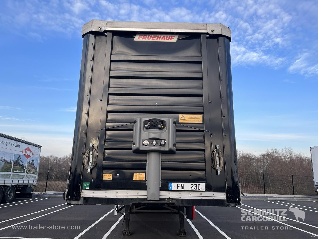 FRUEHAUF Curtainsider Standard - Poluprikolica sa ceradom: slika 2 FRUEHAUF Curtainsider Standard - Poluprikolica sa ceradom: slika 2