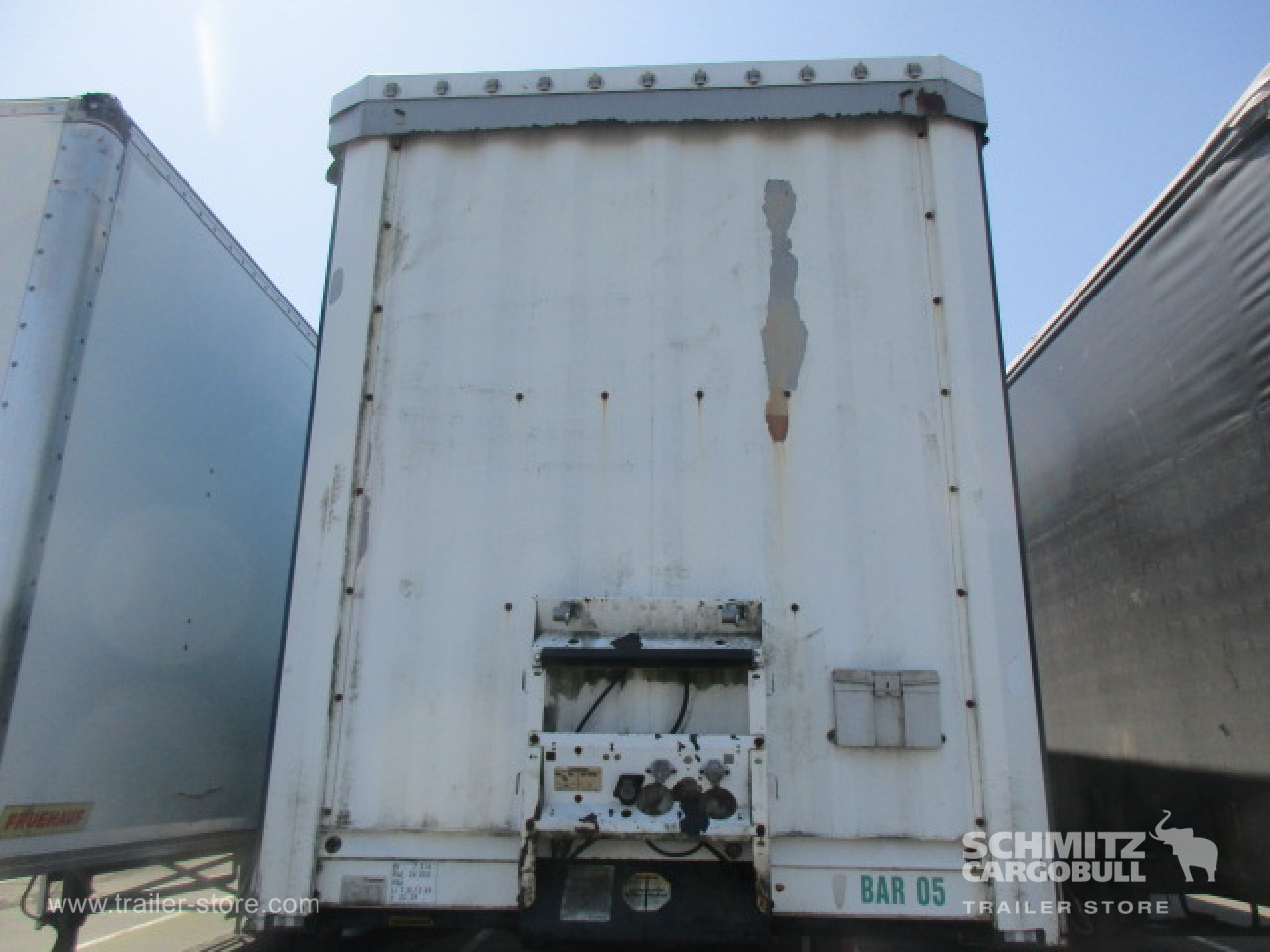 KRONE Curtainsider Standard - Poluprikolica sa ceradom: slika 2 KRONE Curtainsider Standard - Poluprikolica sa ceradom: slika 2
