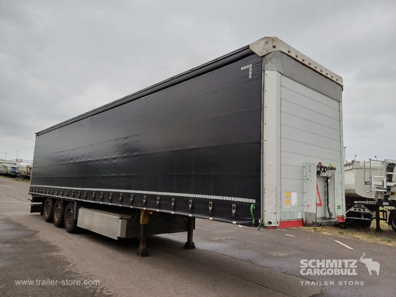 SCHMITZ Auflieger Curtainsider Standard - Poluprikolica sa ceradom: slika 1 SCHMITZ Auflieger Curtainsider Standard - Poluprikolica sa ceradom: slika 1
