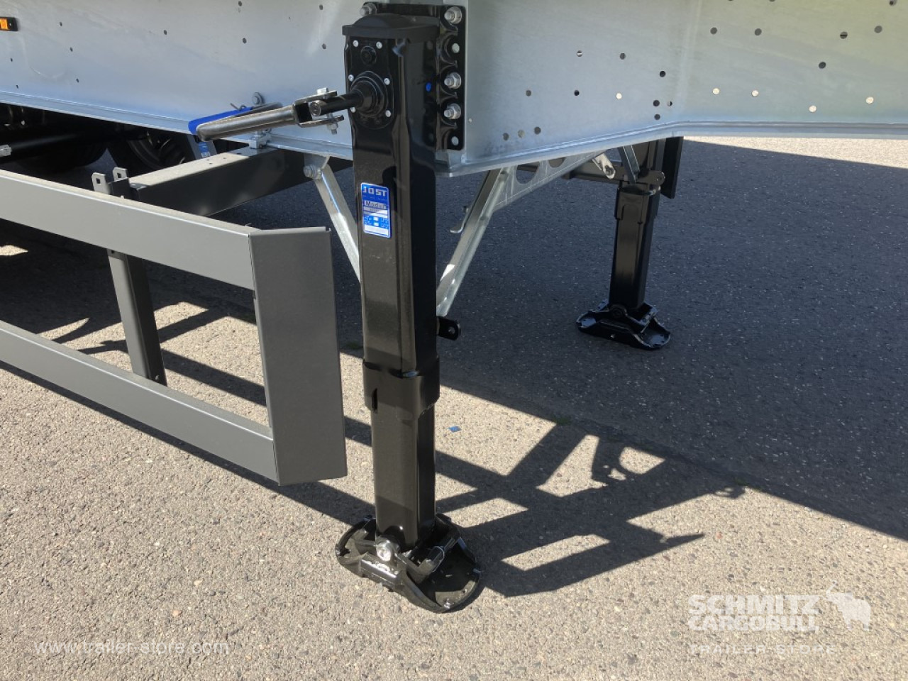 SCHMITZ Auflieger Kipper Alukastenmulde 52m³ - Poluprikolica istovarivača: slika 5 SCHMITZ Auflieger Kipper Alukastenmulde 52m³ - Poluprikolica istovarivača: slika 5