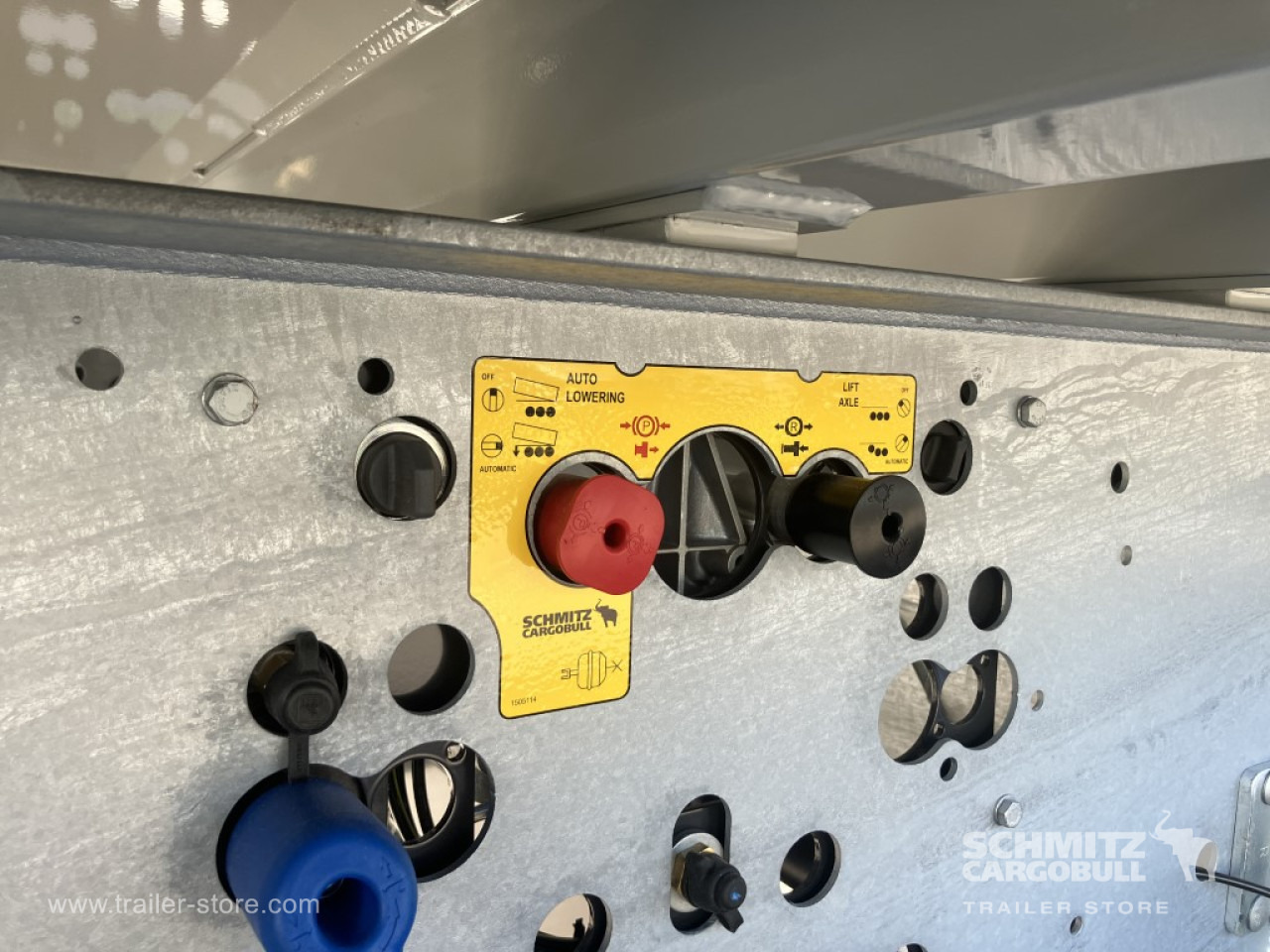 SCHMITZ Auflieger Kipper Alukastenmulde 52m³ - Poluprikolica istovarivača: slika 5 SCHMITZ Auflieger Kipper Alukastenmulde 52m³ - Poluprikolica istovarivača: slika 5