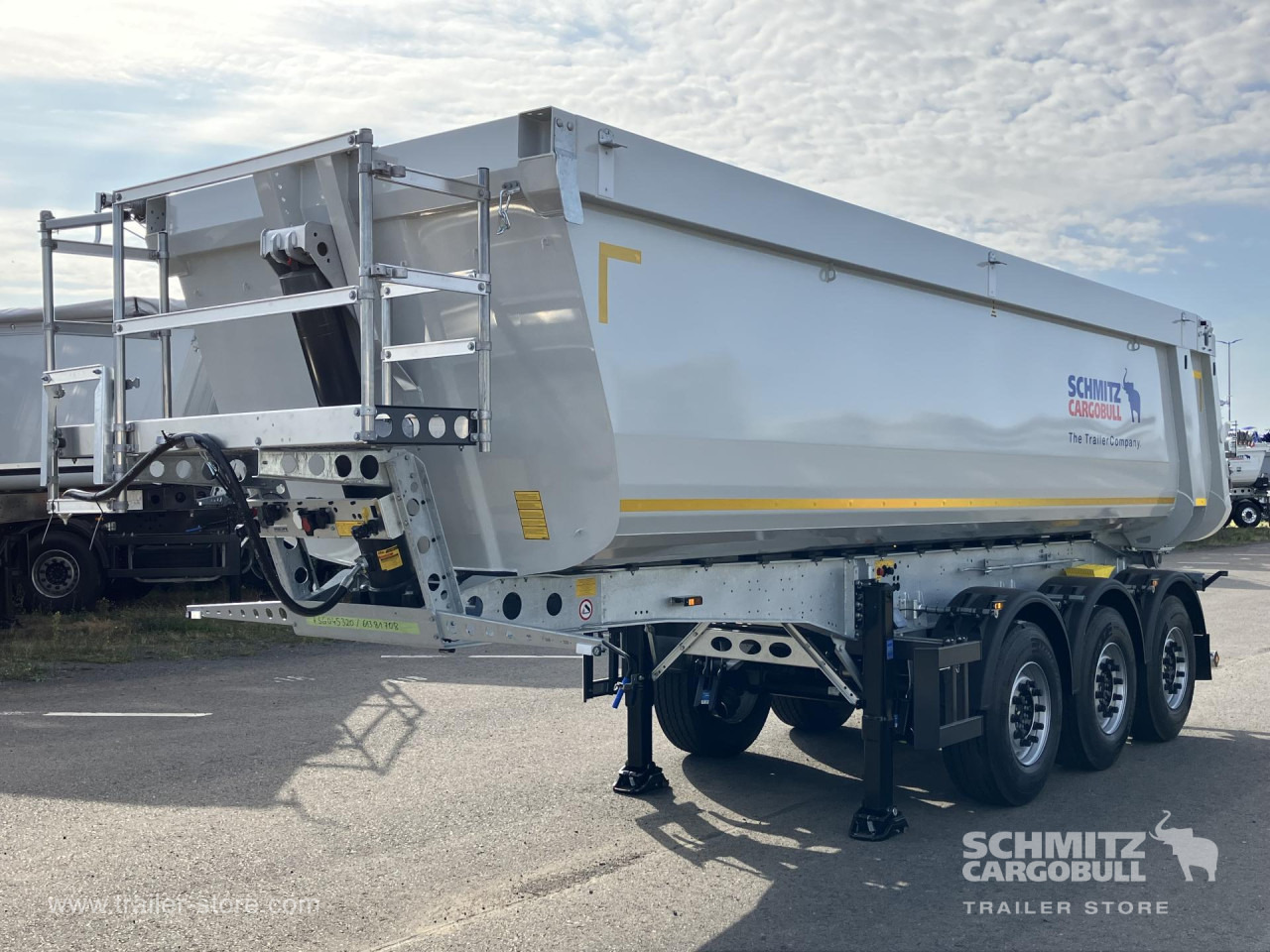 SCHMITZ Auflieger Kipper Stahlrundmulde 29m³ - Poluprikolica istovarivača: slika 5 SCHMITZ Auflieger Kipper Stahlrundmulde 29m³ - Poluprikolica istovarivača: slika 5