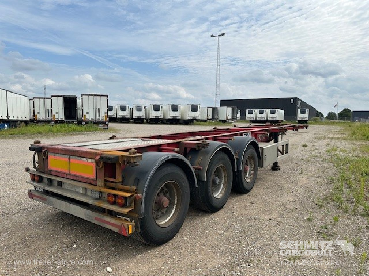 HFR Containerchassis Standard - Poluprikolica za prevoz kontejnera/ Poluprikolica sa promenjivim sandukom: slika 2 HFR Containerchassis Standard - Poluprikolica za prevoz kontejnera/ Poluprikolica sa promenjivim sandukom: slika 2