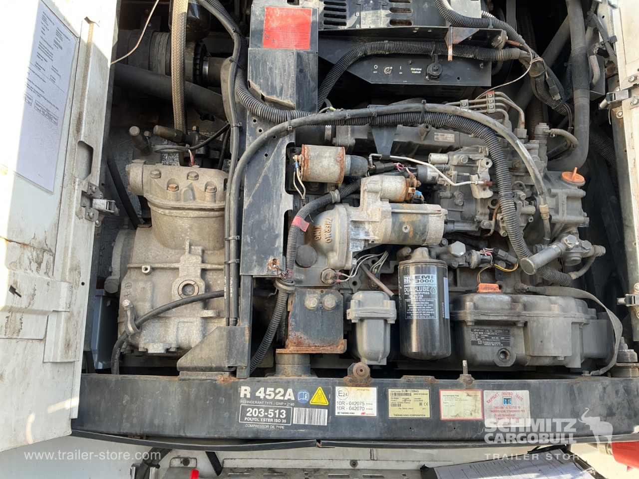 KRONE Reefer Standard - Izotermička poluprikolica: slika 2 KRONE Reefer Standard - Izotermička poluprikolica: slika 2