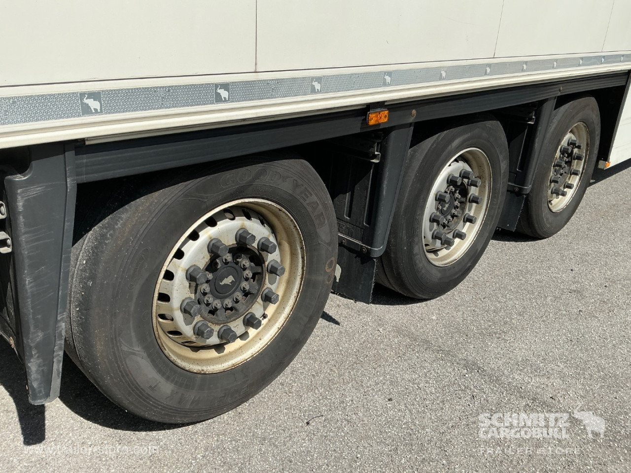 SCHMITZ Reefer Meat hanging system - Izotermička poluprikolica: slika 3 SCHMITZ Reefer Meat hanging system - Izotermička poluprikolica: slika 3