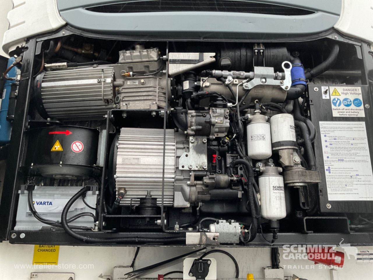 SCHMITZ Reefer Multitemp Double deck - Izotermička poluprikolica: slika 2 SCHMITZ Reefer Multitemp Double deck - Izotermička poluprikolica: slika 2