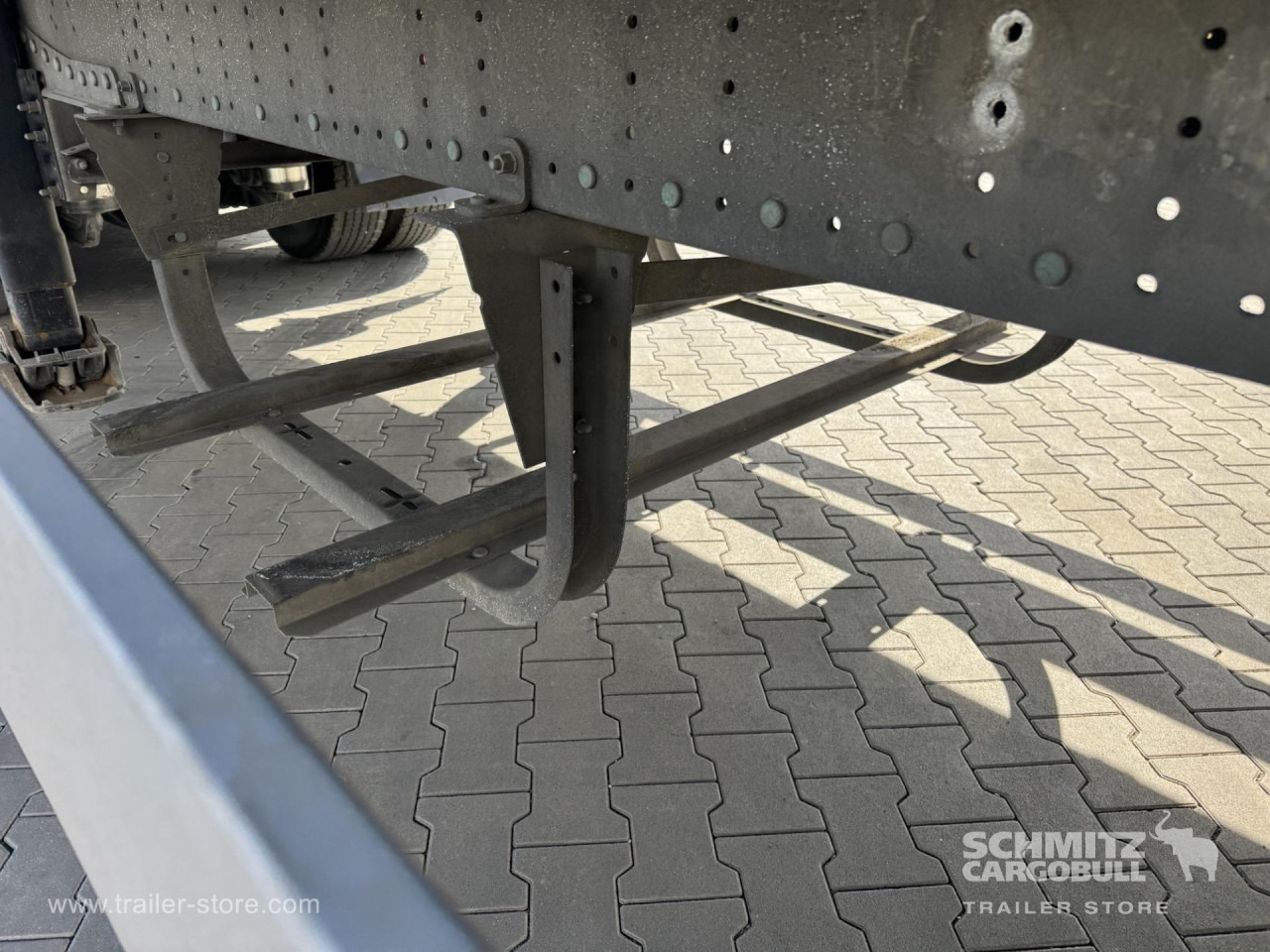 SCHMITZ Curtainsider Standard - Poluprikolica sa ceradom: slika 2 SCHMITZ Curtainsider Standard - Poluprikolica sa ceradom: slika 2