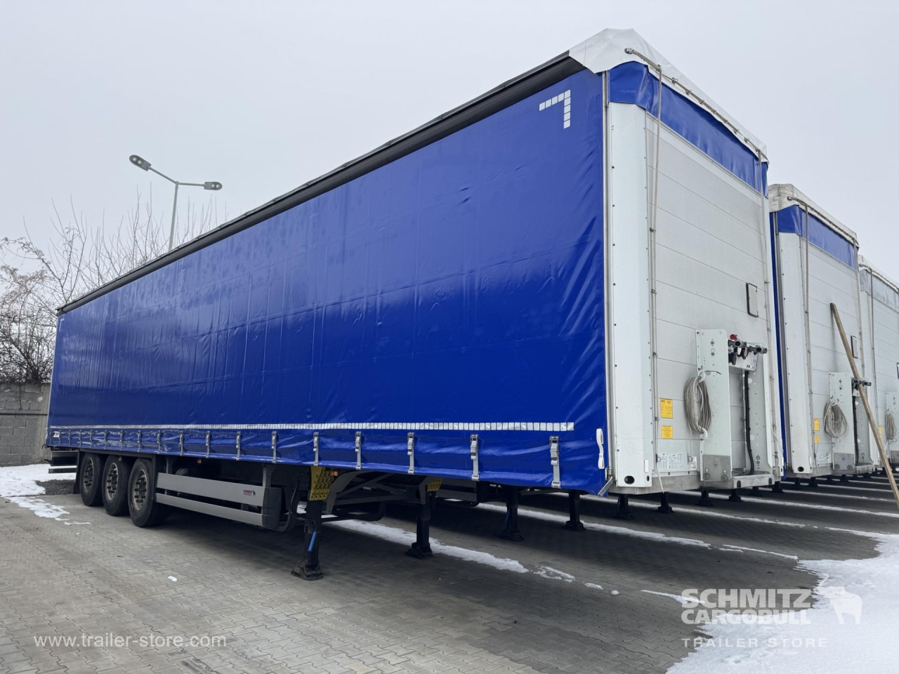 SCHMITZ Curtainsider Standard - Poluprikolica sa ceradom: slika 1 SCHMITZ Curtainsider Standard - Poluprikolica sa ceradom: slika 1