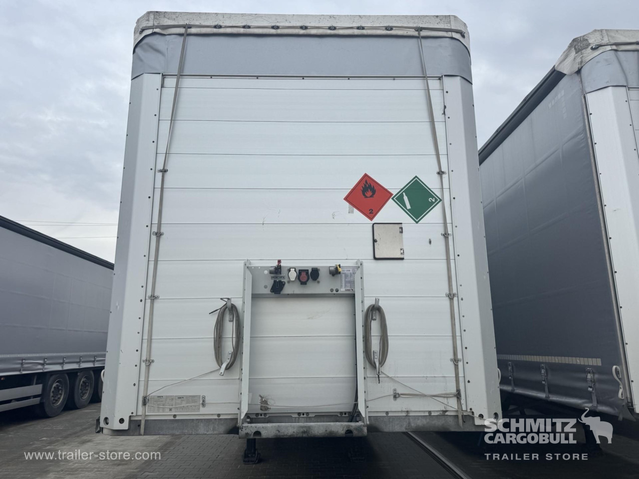 SCHMITZ Curtainsider Standard - Poluprikolica sa ceradom: slika 3 SCHMITZ Curtainsider Standard - Poluprikolica sa ceradom: slika 3