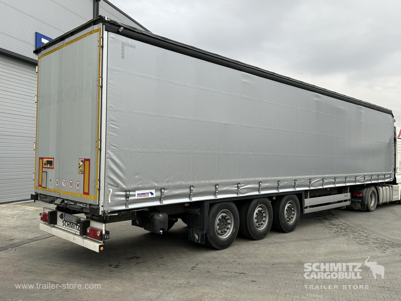 SCHMITZ Curtainsider Standard - Poluprikolica sa ceradom: slika 2 SCHMITZ Curtainsider Standard - Poluprikolica sa ceradom: slika 2