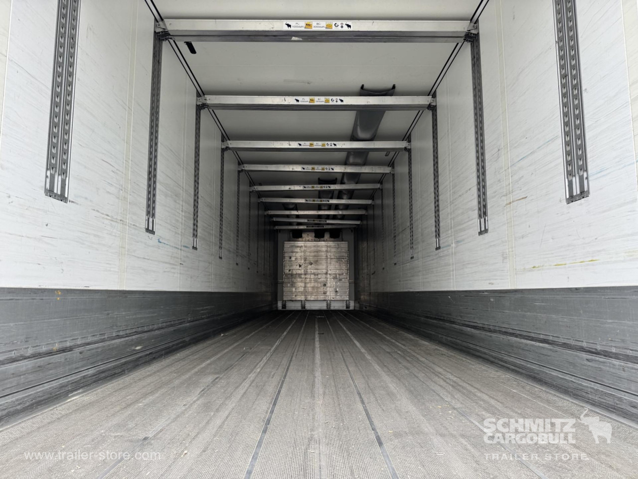 Izotermička poluprikolica SCHMITZ Reefer Standard Double deck: slika 11 Izotermička poluprikolica SCHMITZ Reefer Standard Double deck: slika 11
