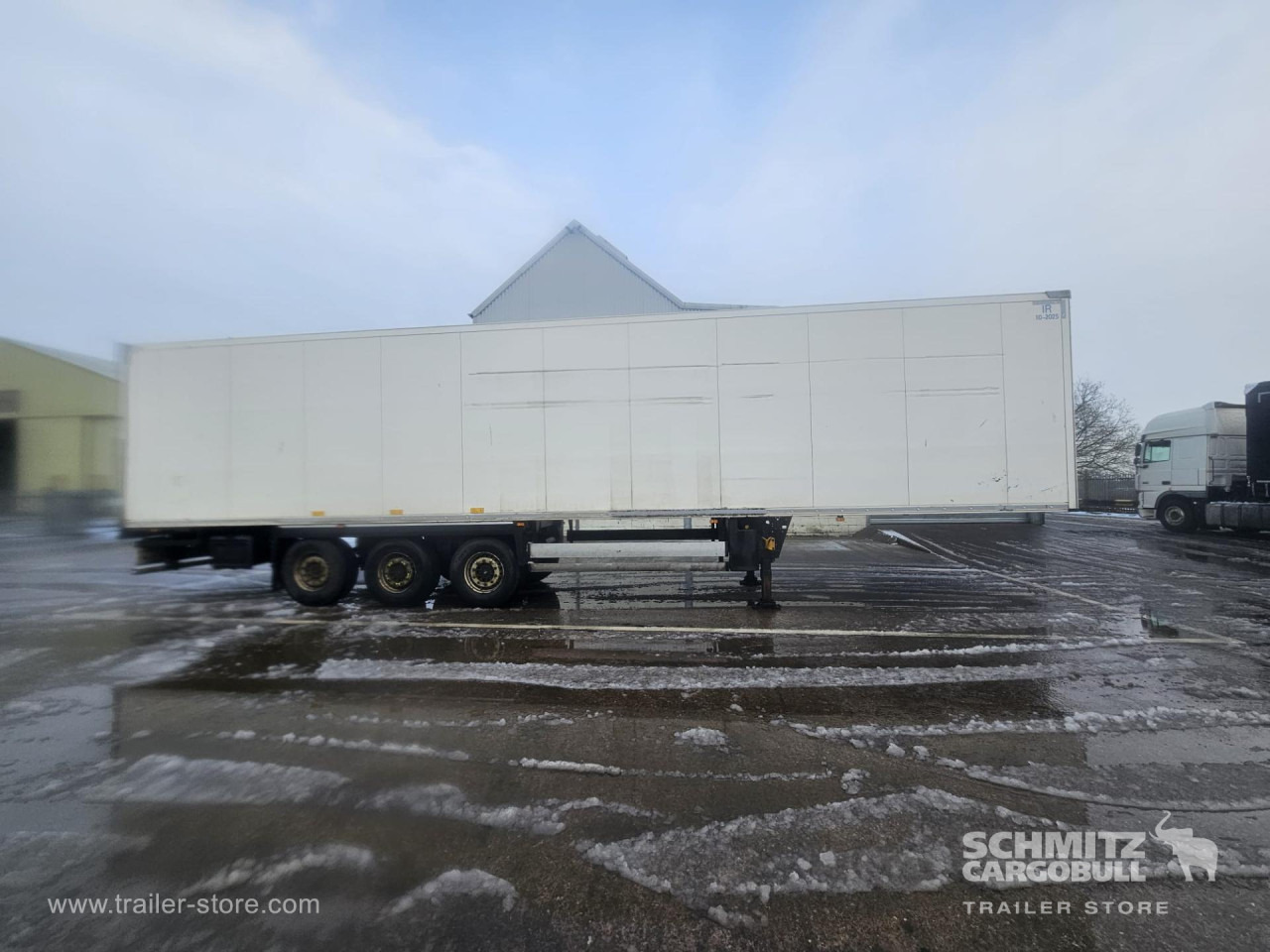 SCHMITZ Reefer Multitemp - Izotermička poluprikolica: slika 2 SCHMITZ Reefer Multitemp - Izotermička poluprikolica: slika 2