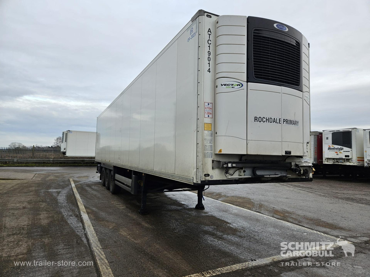 SCHMITZ Reefer Multitemp - Izotermička poluprikolica: slika 1 SCHMITZ Reefer Multitemp - Izotermička poluprikolica: slika 1