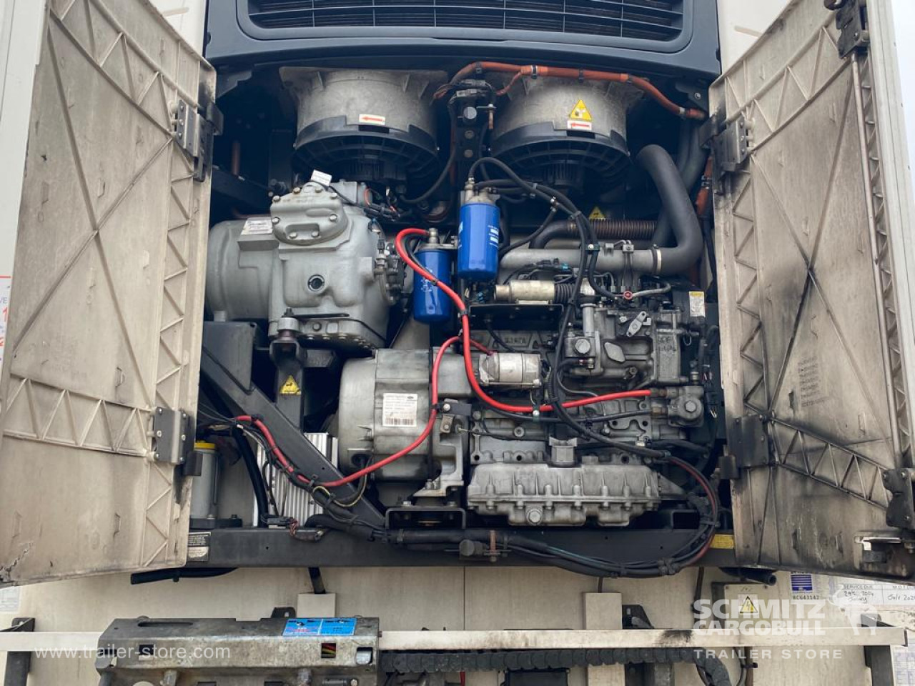 SCHMITZ Reefer Multitemp - Izotermička poluprikolica: slika 2 SCHMITZ Reefer Multitemp - Izotermička poluprikolica: slika 2