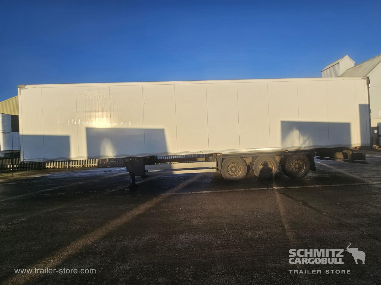 SCHMITZ Reefer Multitemp - Izotermička poluprikolica: slika 2 SCHMITZ Reefer Multitemp - Izotermička poluprikolica: slika 2