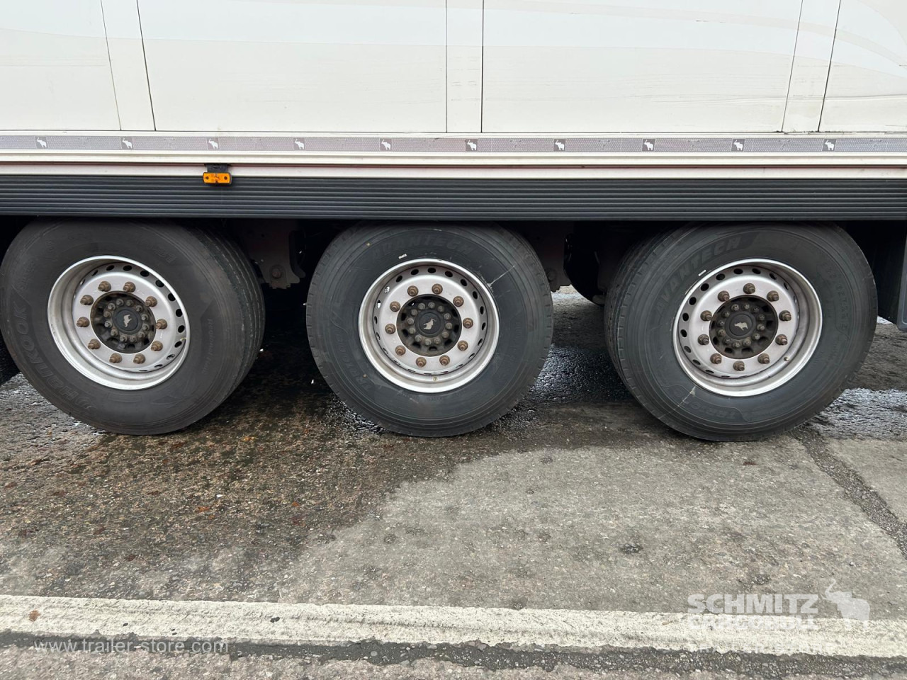 SCHMITZ Reefer Standard - Izotermička poluprikolica: slika 4 SCHMITZ Reefer Standard - Izotermička poluprikolica: slika 4