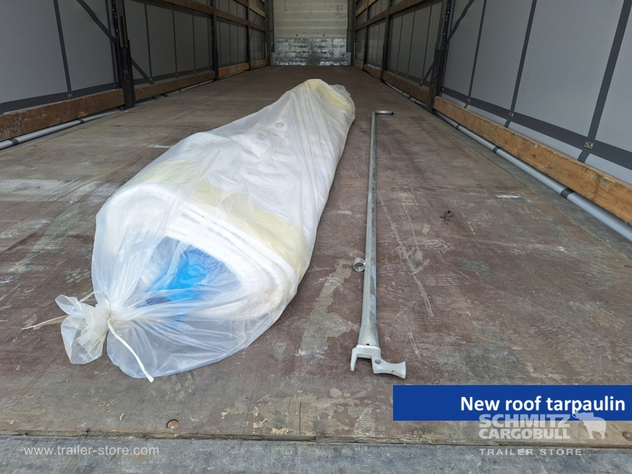 SCHMITZ Curtainsider Mega - Poluprikolica sa ceradom: slika 4 SCHMITZ Curtainsider Mega - Poluprikolica sa ceradom: slika 4