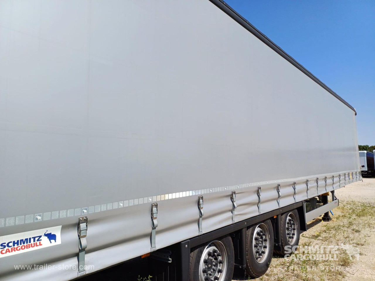 SCHMITZ Curtainsider Mega - Poluprikolica sa ceradom: slika 4 SCHMITZ Curtainsider Mega - Poluprikolica sa ceradom: slika 4