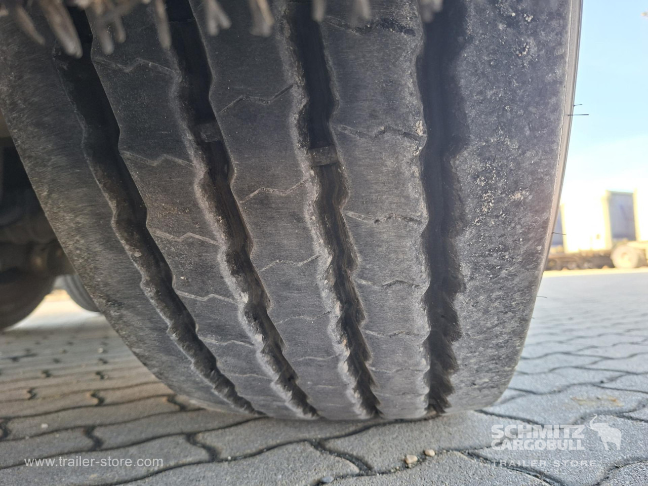 SCHMITZ Reefer Multitemp - Izotermička poluprikolica: slika 5 SCHMITZ Reefer Multitemp - Izotermička poluprikolica: slika 5