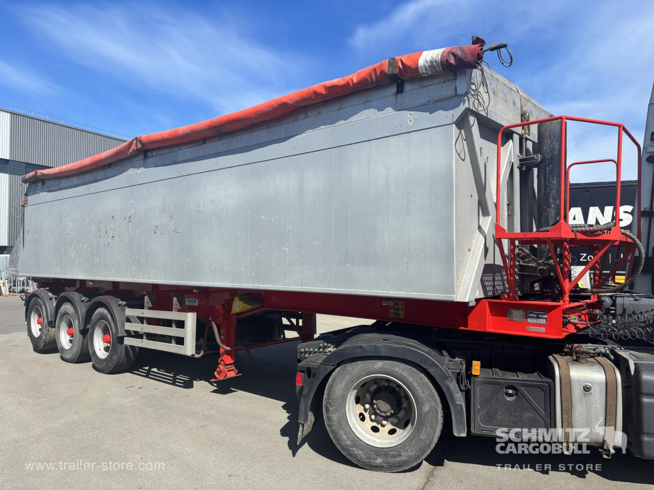 ANDERE Tipper Alu-square sided body 40m³ - Poluprikolica istovarivača: slika 1 ANDERE Tipper Alu-square sided body 40m³ - Poluprikolica istovarivača: slika 1