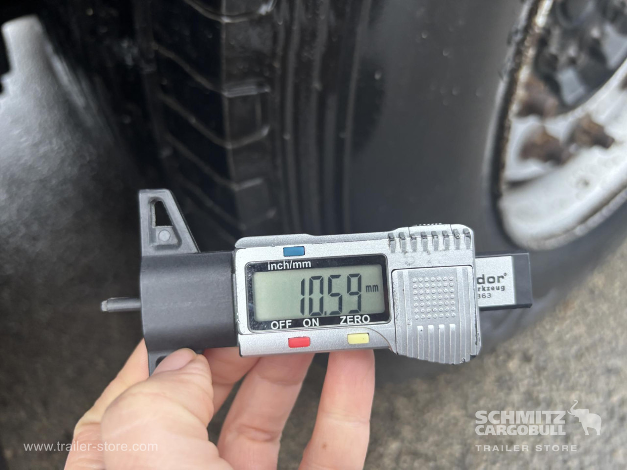 SCHMITZ Curtainsider Mega - Poluprikolica sa ceradom: slika 2 SCHMITZ Curtainsider Mega - Poluprikolica sa ceradom: slika 2