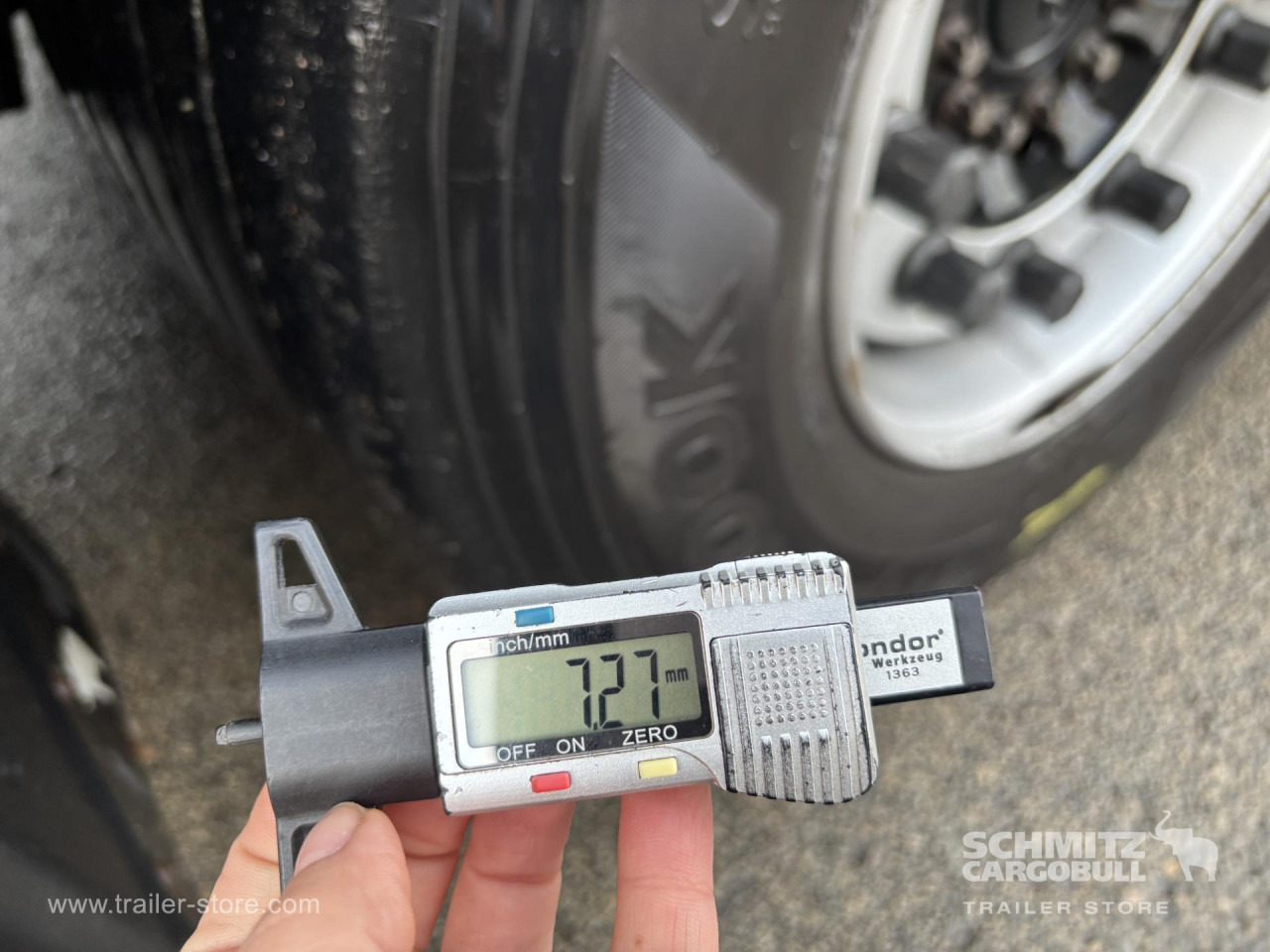 SCHMITZ Curtainsider Mega - Poluprikolica sa ceradom: slika 5 SCHMITZ Curtainsider Mega - Poluprikolica sa ceradom: slika 5