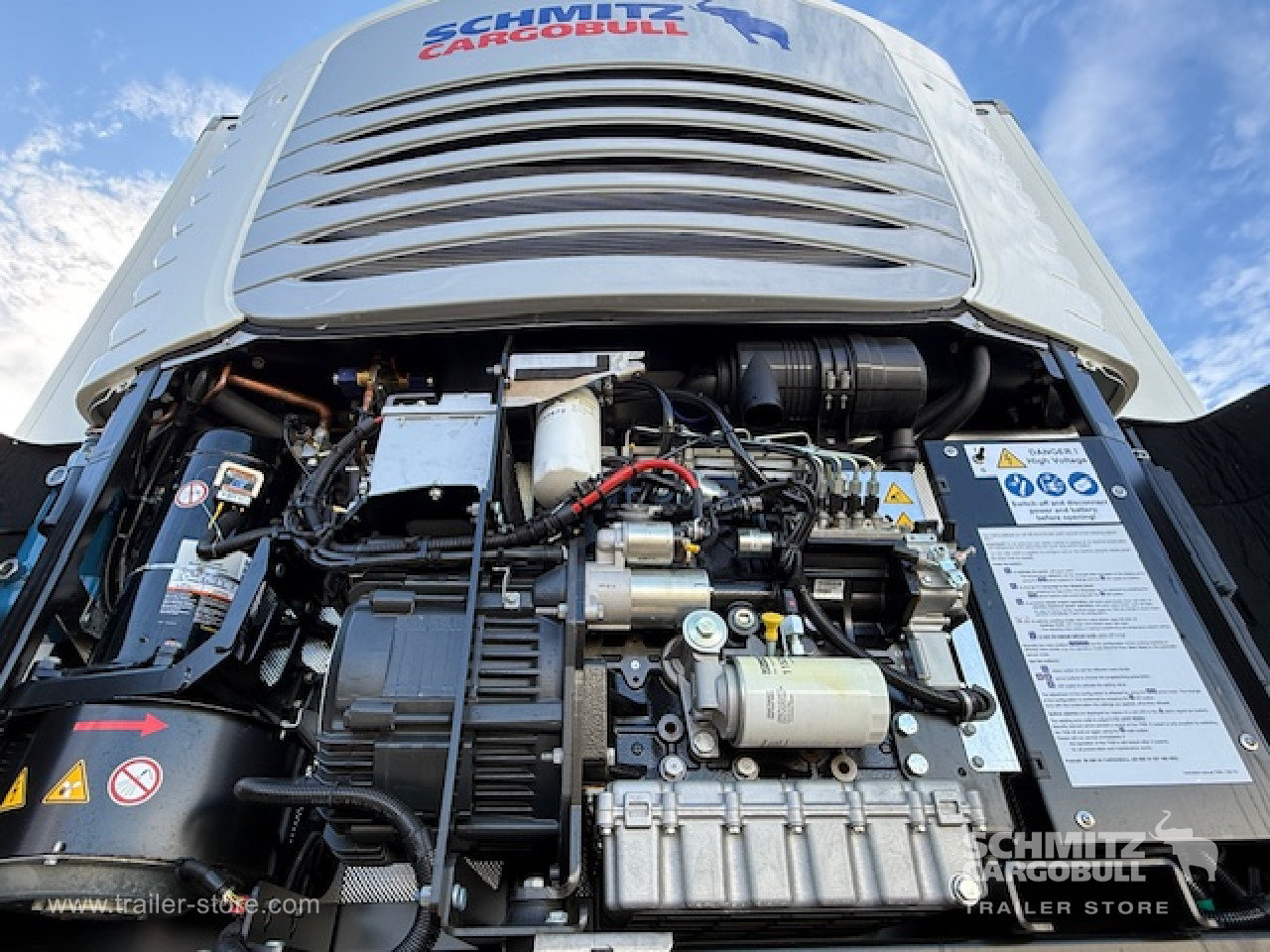 SCHMITZ Oplegger Vries Standard Double deck - Izotermička poluprikolica: slika 2 SCHMITZ Oplegger Vries Standard Double deck - Izotermička poluprikolica: slika 2