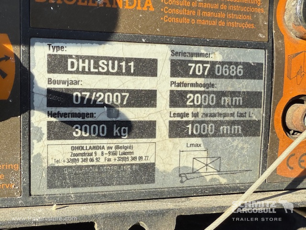 SCHMITZ Oplegger Vries Standard Taillift - Izotermička poluprikolica: slika 4 SCHMITZ Oplegger Vries Standard Taillift - Izotermička poluprikolica: slika 4