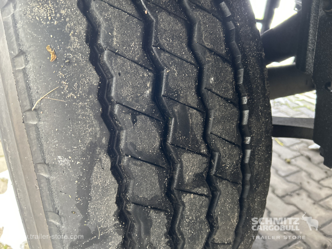 SCHMITZ Reefer Standard Double deck - Izotermička poluprikolica: slika 4 SCHMITZ Reefer Standard Double deck - Izotermička poluprikolica: slika 4