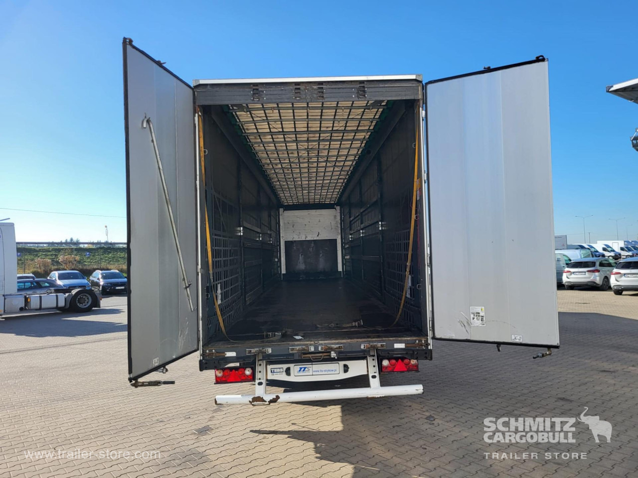 WIELTON Curtainsider Mega - Poluprikolica sa ceradom: slika 5 WIELTON Curtainsider Mega - Poluprikolica sa ceradom: slika 5