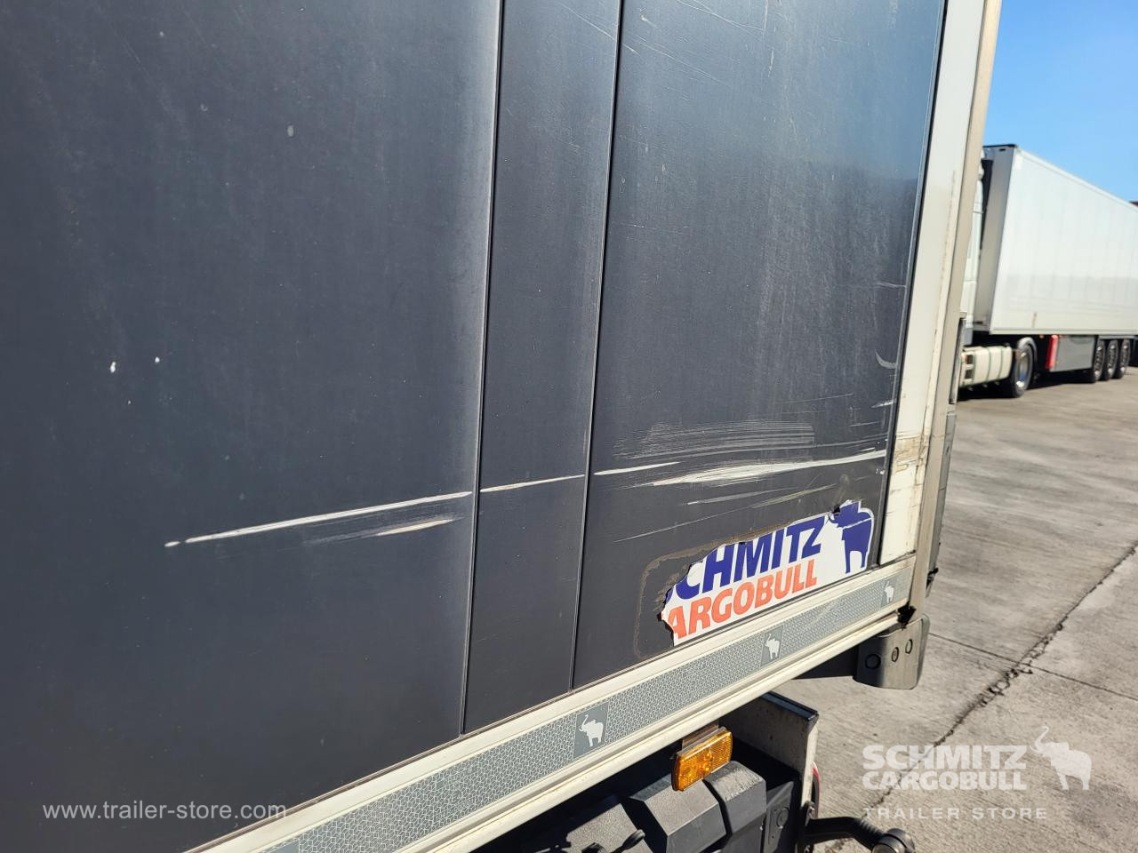 SCHMITZ Reefer Standard - Izotermička poluprikolica: slika 3 SCHMITZ Reefer Standard - Izotermička poluprikolica: slika 3