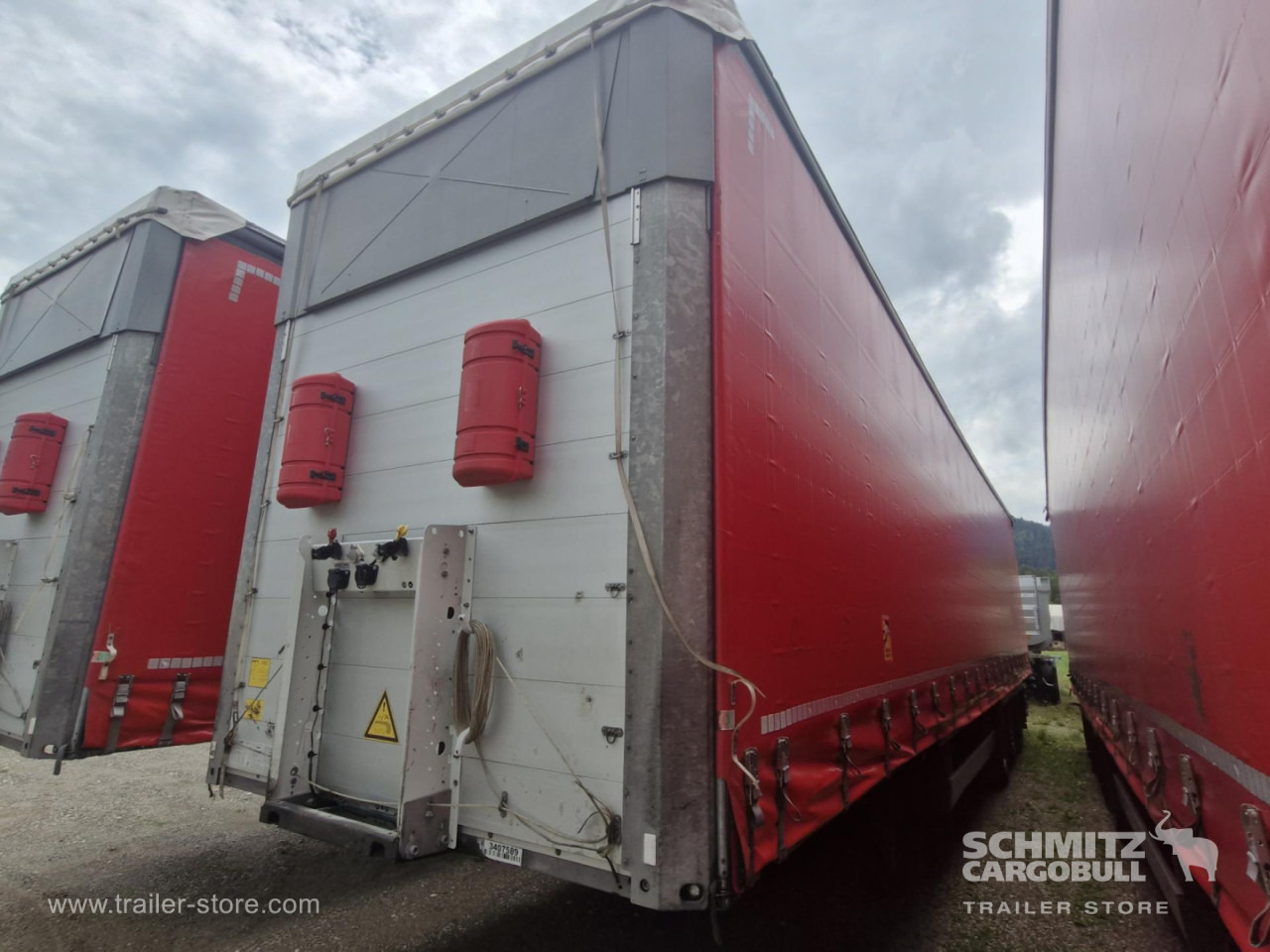 SCHMITZ Curtainsider Varios - Poluprikolica sa ceradom: slika 2 SCHMITZ Curtainsider Varios - Poluprikolica sa ceradom: slika 2
