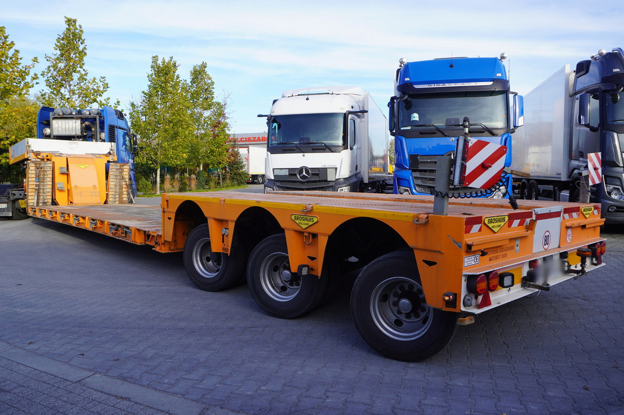 BROSHUIS 3ABD-48 61.0t TiefBet low-loader semi-trailer / 40 tons cap. / 3 steering axles / hydraulic suspension - Niska poluprikolica za prevoz: slika 5 BROSHUIS 3ABD-48 61.0t TiefBet low-loader semi-trailer / 40 tons cap. / 3 steering axles / hydraulic suspension - Niska poluprikolica za prevoz: slika 5