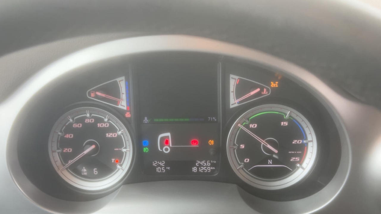 Kamion sa dizalicom, Kamion sa dizalicom DAF CF 480 8x4 E6 / Fassi F315A.2.26 crane / flatbedCF 480 8x4 E6 / Fassi F315A.2.26 crane / flatbed: slika 17 Kamion sa dizalicom, Kamion sa dizalicom DAF CF 480 8x4 E6 / Fassi F315A.2.26 crane / flatbedCF 480 8x4 E6 / Fassi F315A.2.26 crane / flatbed: slika 17