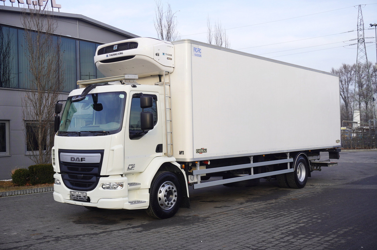 DAF LF 280 / Chereau multi-temperature refrigerator / Dhollandia DHSM.30 lift 2000 kg - Hladnjača: slika 1 DAF LF 280 / Chereau multi-temperature refrigerator / Dhollandia DHSM.30 lift 2000 kg - Hladnjača: slika 1