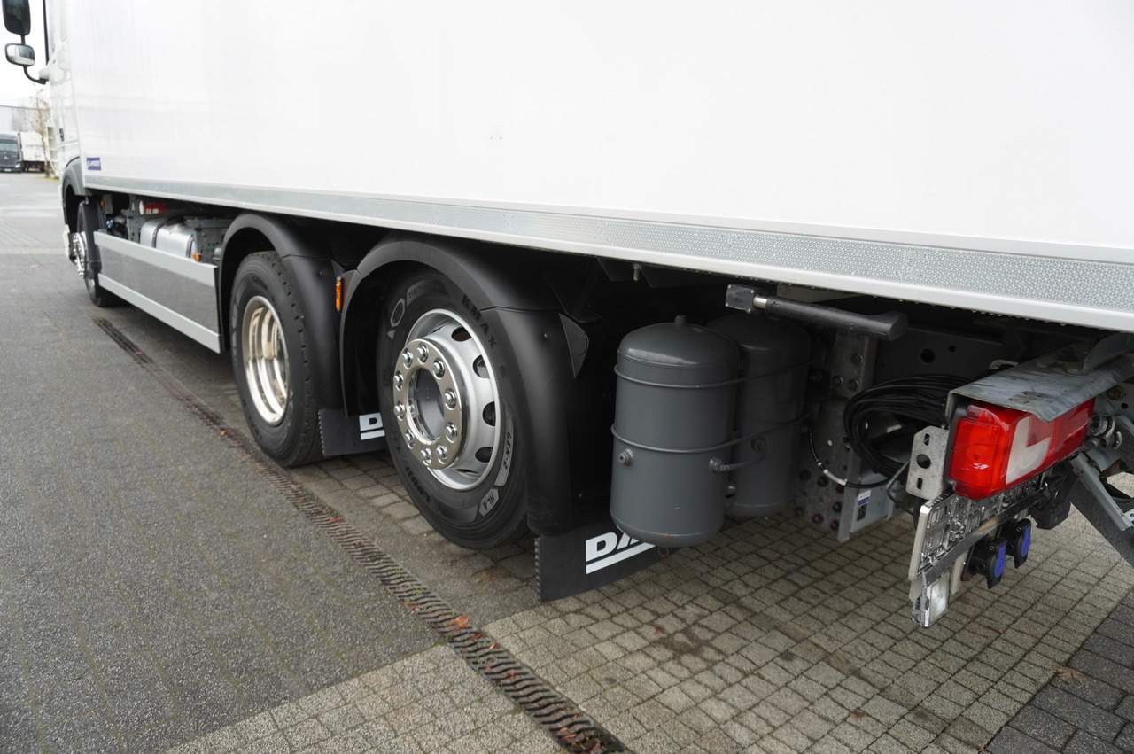 DAF XF 480 E6 6x2 / NEW Lamberet Refrigerator 18 pallets / 260000 km DAF XF 480 E6 6x2 / NEW Lamberet Refrigerator 18 pallets / 260000 km: slika 14 DAF XF 480 E6 6x2 / NEW Lamberet Refrigerator 18 pallets / 260000 km DAF XF 480 E6 6x2 / NEW Lamberet Refrigerator 18 pallets / 260000 km: slika 14
