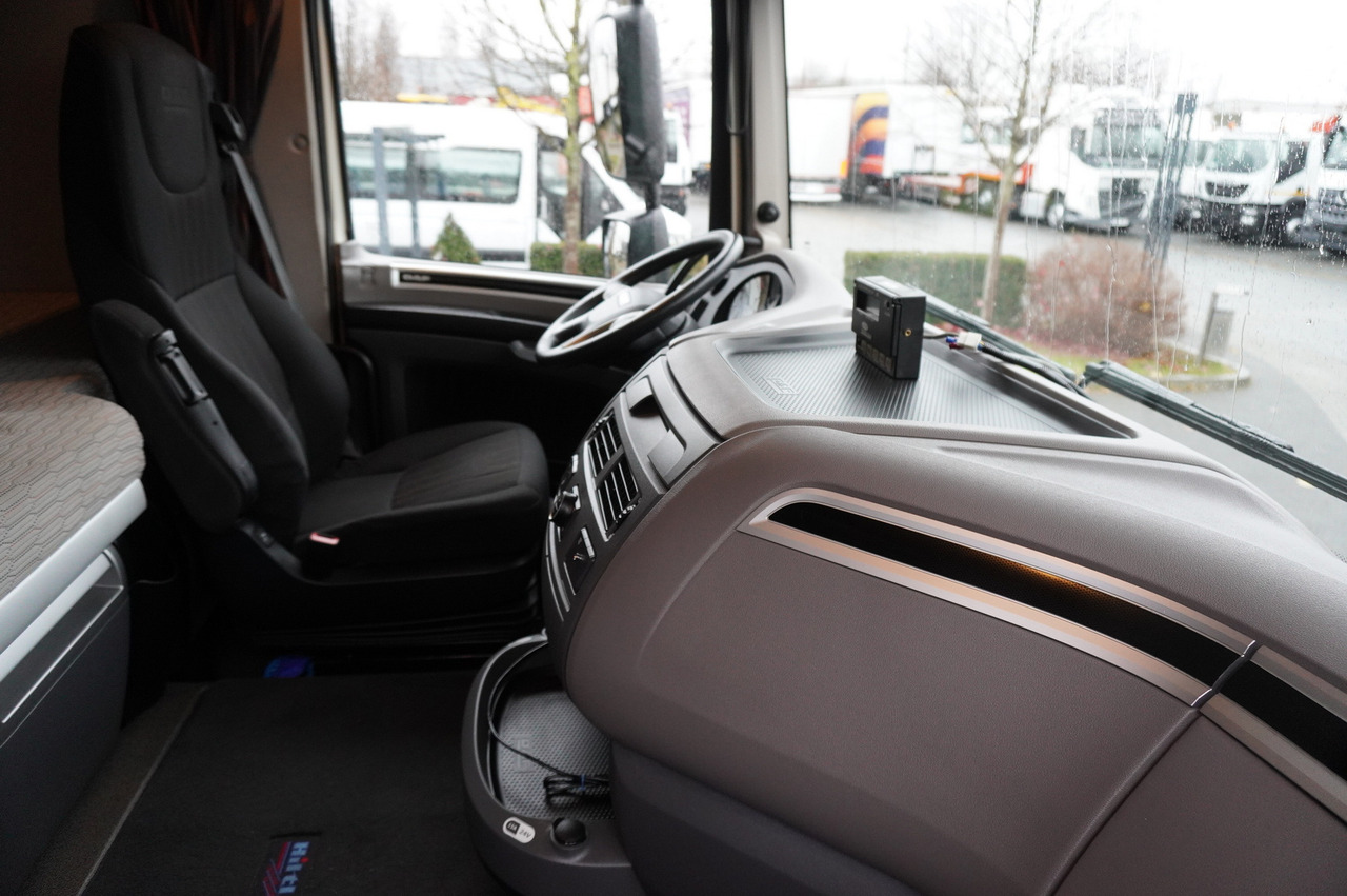 DAF XF 480 E6 6x2 / NEW Lamberet Refrigerator 18 pallets / 260000 km DAF XF 480 E6 6x2 / NEW Lamberet Refrigerator 18 pallets / 260000 km: slika 29 DAF XF 480 E6 6x2 / NEW Lamberet Refrigerator 18 pallets / 260000 km DAF XF 480 E6 6x2 / NEW Lamberet Refrigerator 18 pallets / 260000 km: slika 29