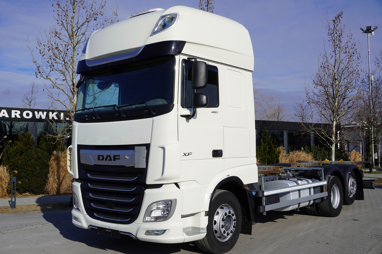 DAF XF 480 SSC / 6x2 / BDF / standard / 380 tho.km - Kamion za prevoz kontejnera/ Kamion sa promenjivim sandukom: slika 1 DAF XF 480 SSC / 6x2 / BDF / standard / 380 tho.km - Kamion za prevoz kontejnera/ Kamion sa promenjivim sandukom: slika 1