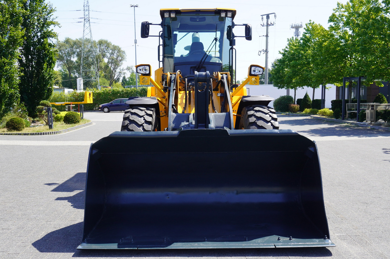 HYUNDAI HL940A articulated loader / year 2021 / weight 13.5t year of production 2021 - Utovarivač točkaš: slika 5 HYUNDAI HL940A articulated loader / year 2021 / weight 13.5t year of production 2021 - Utovarivač točkaš: slika 5