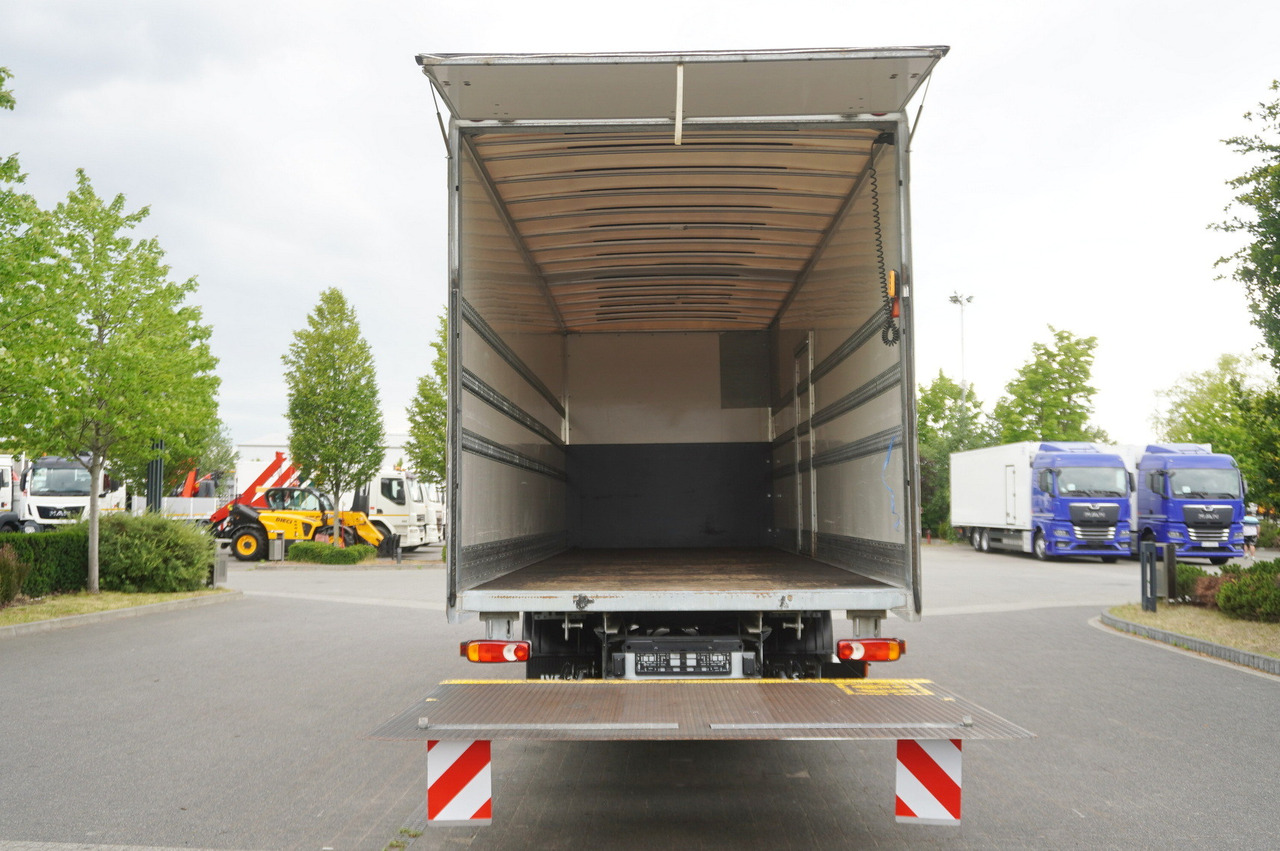IVECO Eurocargo 12.210 / 18 EPAL box / 130 tho. km! / Dhollandia tail lift 1500 kg - Kamion sa zatvorenim sandukom: slika 5 IVECO Eurocargo 12.210 / 18 EPAL box / 130 tho. km! / Dhollandia tail lift 1500 kg - Kamion sa zatvorenim sandukom: slika 5