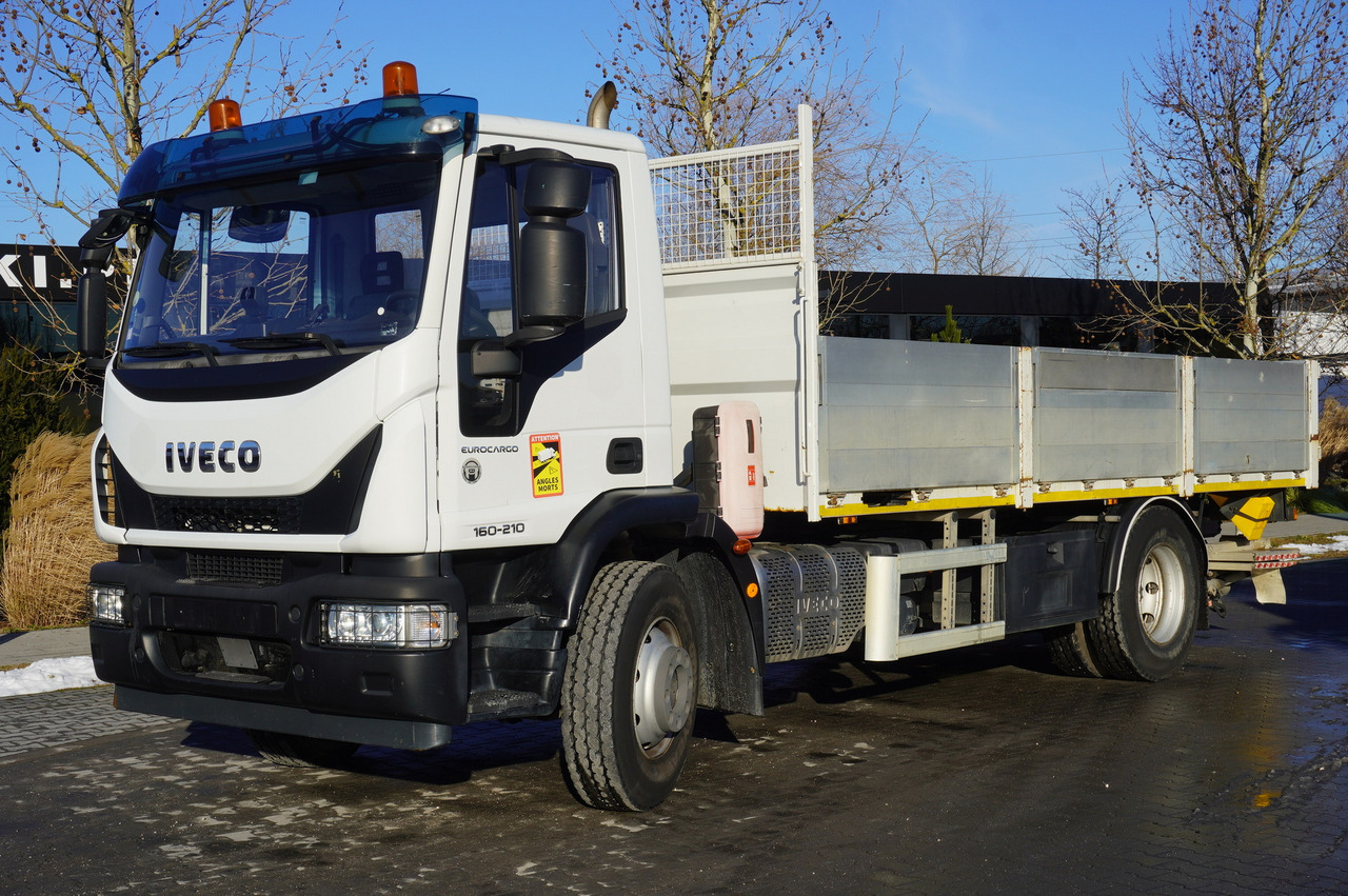 IVECO Eurocargo 160-210 / 75,000 km! / Dhollandia DHS072 lift 2000 kg - Kamion sa tovarnim sandukom: slika 1 IVECO Eurocargo 160-210 / 75,000 km! / Dhollandia DHS072 lift 2000 kg - Kamion sa tovarnim sandukom: slika 1