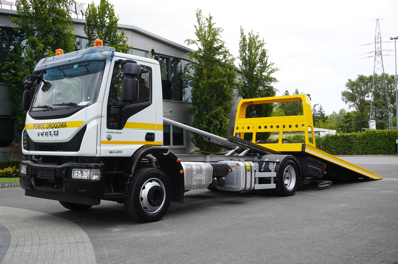 IVECO Eurocargo 160-210 / 75,000 km! / OMARS lowered tow truck platform / Fork - Šlep vozilo: slika 4 IVECO Eurocargo 160-210 / 75,000 km! / OMARS lowered tow truck platform / Fork - Šlep vozilo: slika 4